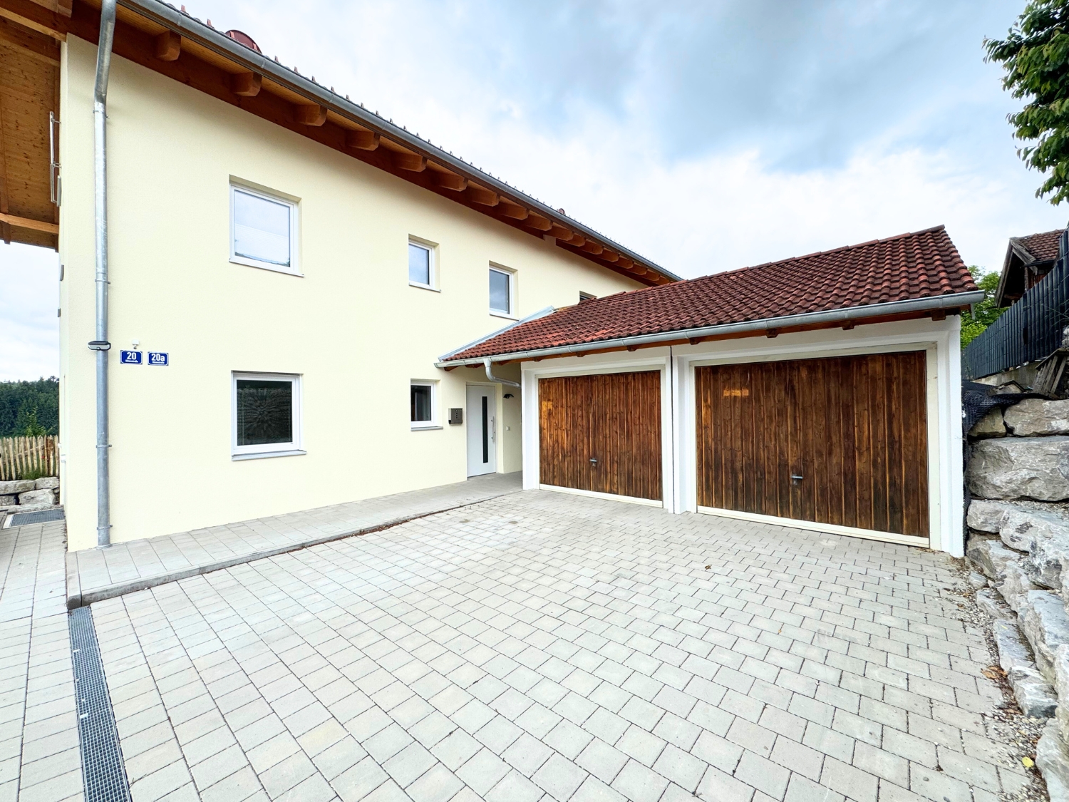 Lage mit Weitblick: Traumhafte DHH, modern & hell KFW40 - Bild 22