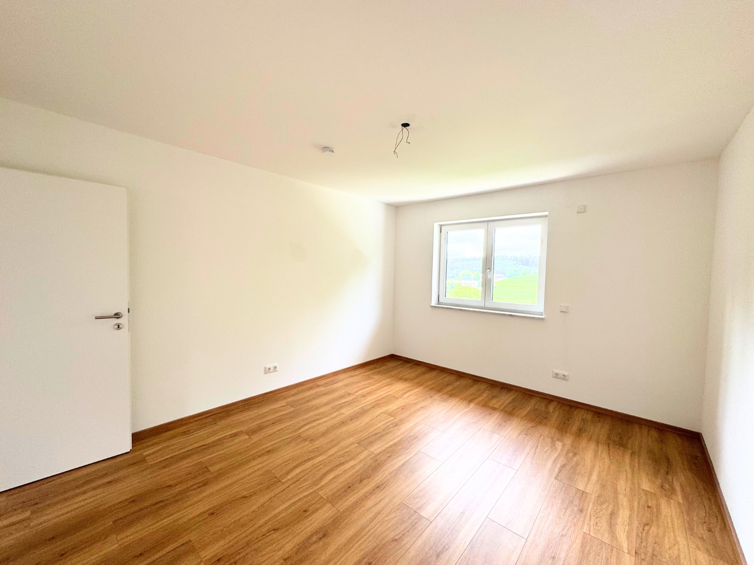 Lage mit Weitblick: Traumhafte DHH, modern & hell KFW40 - Bild 9